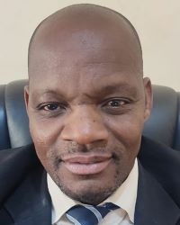 Moses Wezenamo